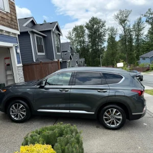 A car detail of a Hyundai Santa Fe